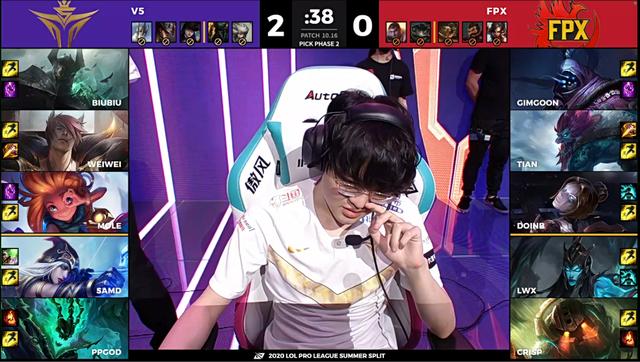 「战报」V5 3-1 FPX：上单卢锡安出色发挥 V5战胜FPX晋级季后赛