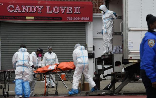 运尸车还是运食车？美国冷藏卡车业务繁忙，先装新冠尸体再送粮食