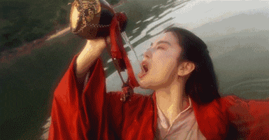 如果当下的香港现实是对的，那么过去的香港电影就是错的