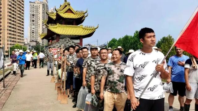 湖北武穴实验小学吴林森：舍家取义真男儿 防汛抢险显本色