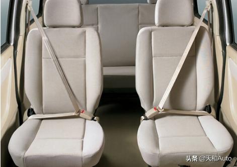 「一盔一带」新规这么难以接受吗？生命难道不珍贵吗？