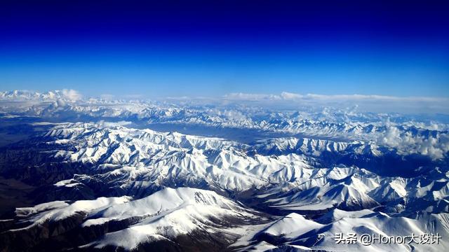 青藏高原现“异象”，绿意盎然生机勃勃，科学家：并不是好兆头