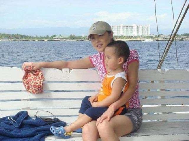 刘蓓混乱情史：遭5婚丈夫抛弃，三婚再嫁前夫，