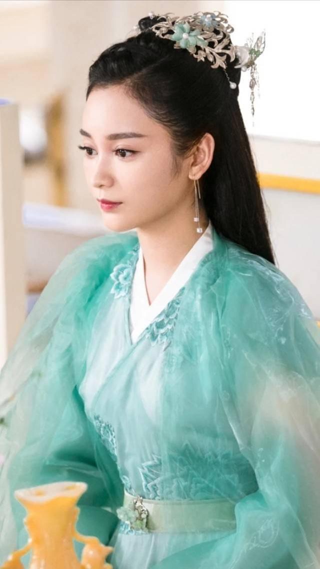 《局中人》终于开播收视率超好，女二王一菲这次又惊艳到了大家