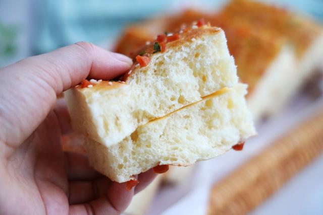 早餐别吃油条，赶紧试试这个，无油无水，葱香十足，吃一次就上瘾