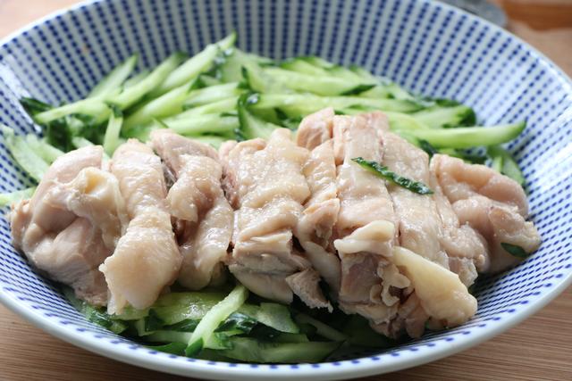秋天沒食欲，試試這道菜，簡單煮10分鐘，開胃又下飯，出鍋就搶光