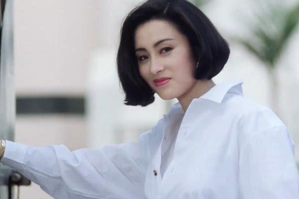 58岁关之琳有新恋情？与小鲜肉男模在豪宅合照，