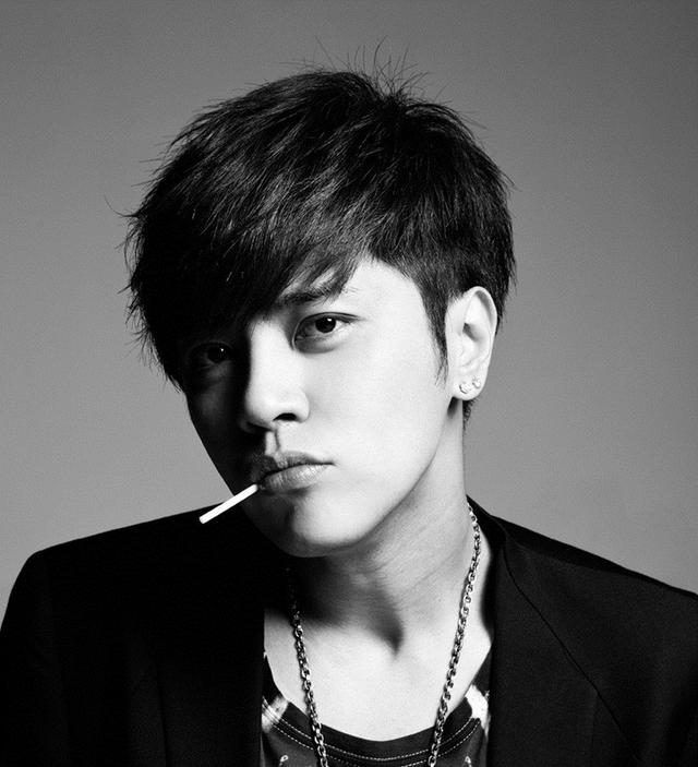 春晚不到半年，三位明星就身败名裂，被网友打入无底深渊