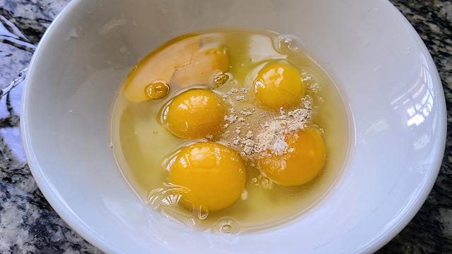 天气热，广东人经常吃这一道美味家常菜，清热下火又好吃