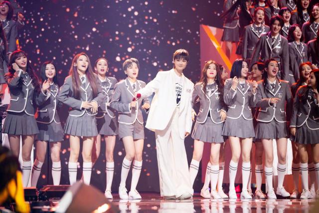 下单后等半年，这条万人疯抢的“女团裙”到底