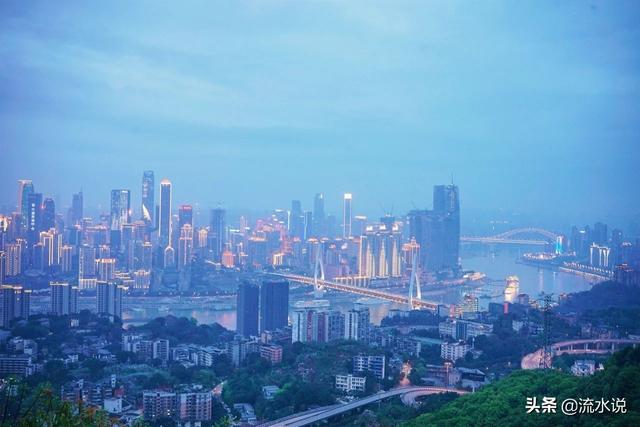 重庆旅游必去景点有哪些？除了洪崖洞，这些网红点你一定要去