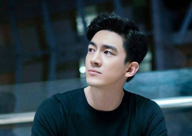 2个|4天约会2个美女被挂上热搜！林更新是怎么做到绯闻不断 口碑却不受影响的？