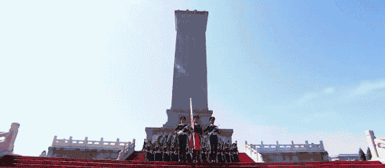 八一建军节 | 彩虹门窗向中国人民解放军致敬