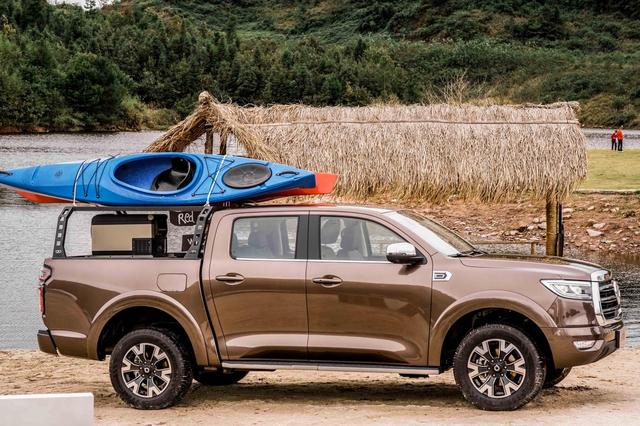 买长城炮送"沪C"牌 长城炮引领上海全场景皮卡车生活