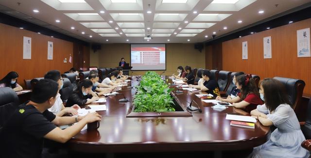 南昌市洪都中医院开展“清风讲堂”系列活动