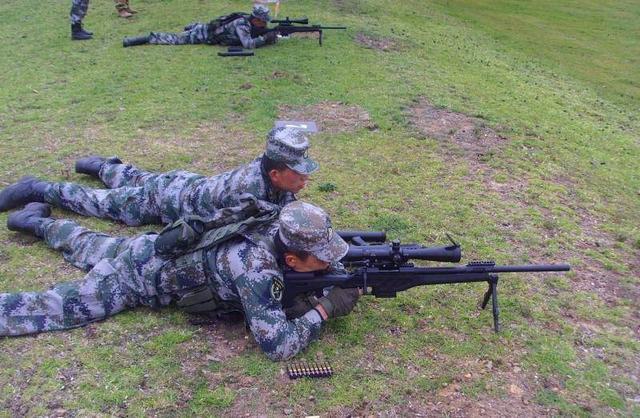 解放军轻武器升级？多种新武器研制成功，还有新7.62毫米机枪枪弹