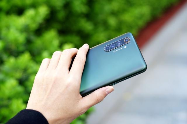 realme X50 Pro体验评测：想和你“交朋友”的水桶机