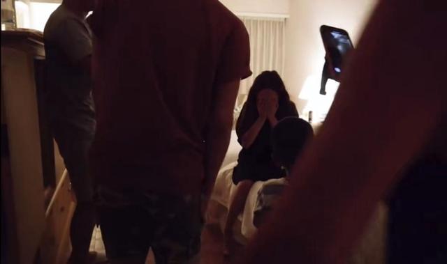 杨丞琳分享求婚视频，被李荣浩感动到落泪