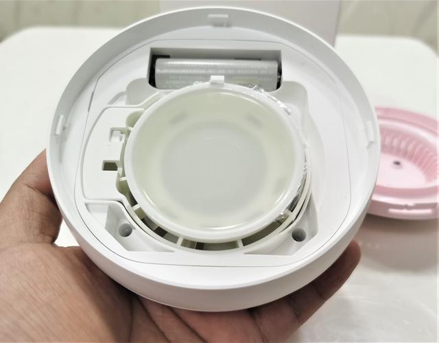 夏日驱蚊好帮手，原系多功能微护器还你一个安静的夜晚