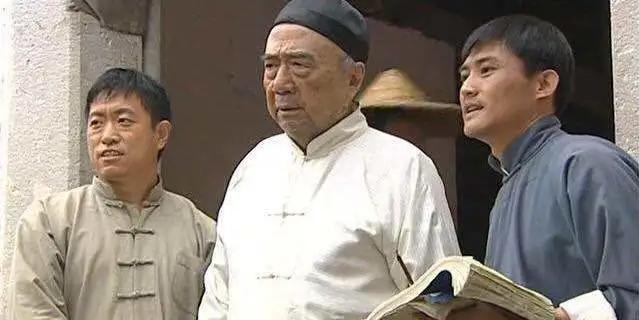 《福贵》演员现状对比，只有刘敏涛火了，男主因为“丑”被耽误了