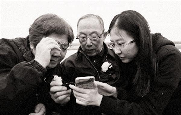 他是溥仪的哥哥，是一名光荣的人民教师，解放