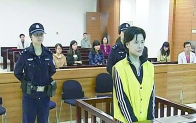 江蘇常熟“第一美人”，模特靠借錢成為富婆，4年“借”了17億