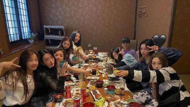 国内组合热度排行榜，塞纳河荣登榜首！火箭少