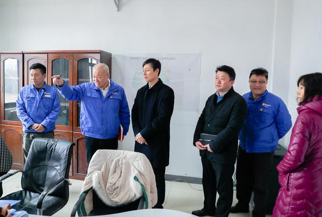 济南新材料产业园区管委会主任陈西武到配套服务企业单位调研