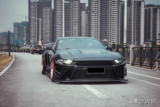 Mustanag身披CMST“宽体战衣”再战沙场