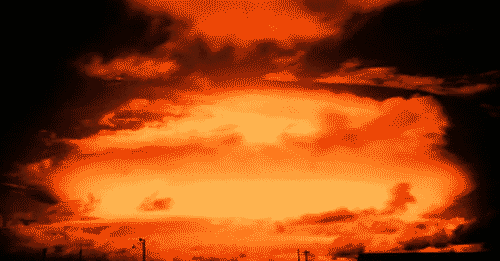 核弹头变小就不是核弹？俄怒拍桌子：你敢用我