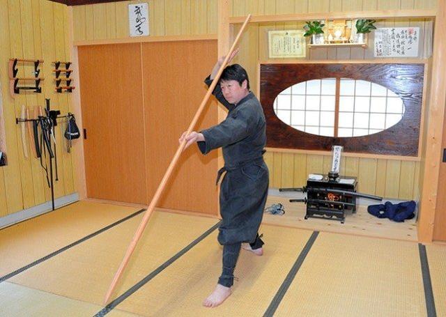 日本首位忍者硕士生毕业后继续读博，曾学习中国功夫和少林拳法