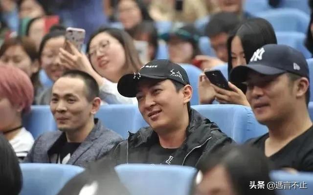王思聪摆地摊儿，什么样的富二代创业能够成功