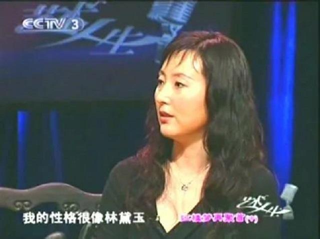 陈晓旭离世13年，当年陪她一同出家的痴情丈夫，如今还俗再娶了吗