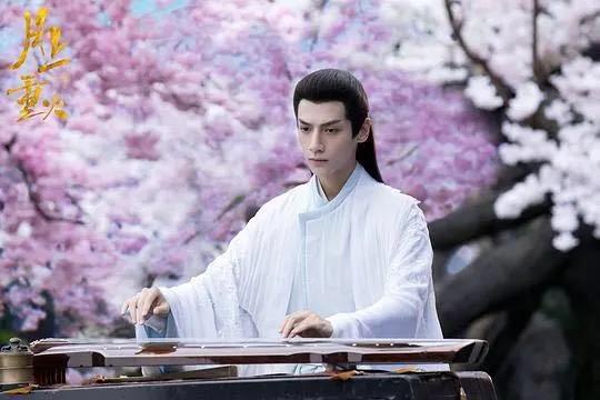 《月上重火》为什么没《香蜜》火？三方面分析