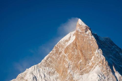 山能有多高？地球的山峰为什么不会超过2万米？