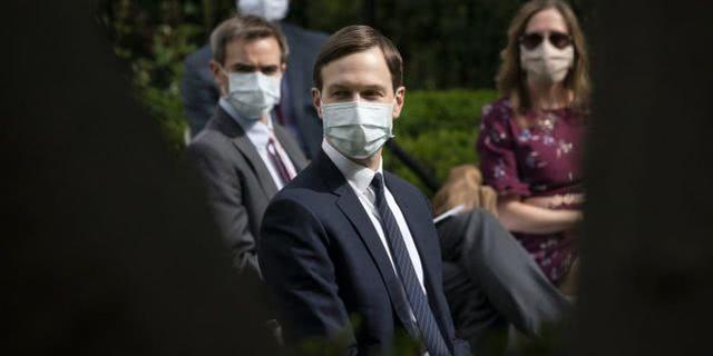 身邊人確診后特朗普要求白宮人員戴口罩，但自己仍舊不戴