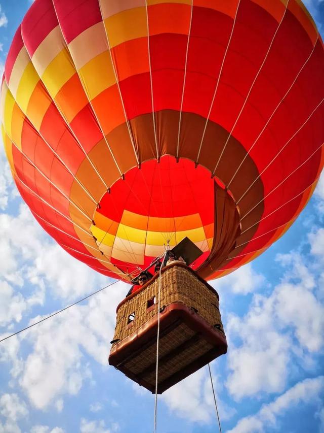 人均500元！这座有海有羊有草原的小城，随手一拍尽显异国风情