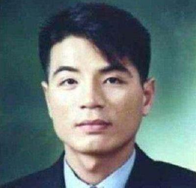 此人曾11次入狱，最后一次出狱狂杀19人，为“提