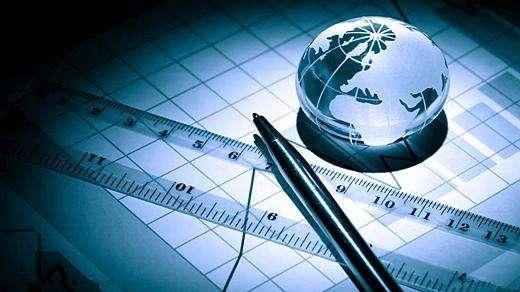 为什么美国疯狂印钞，美元却依然坚挺？