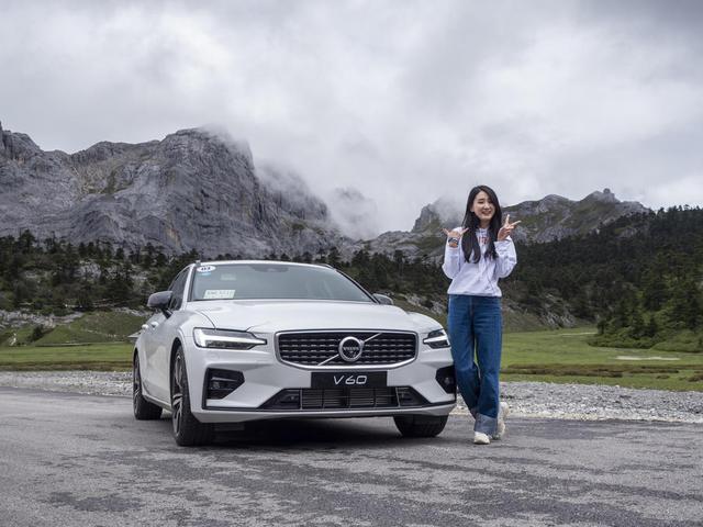 女新手买车，选择新车还是二手车？