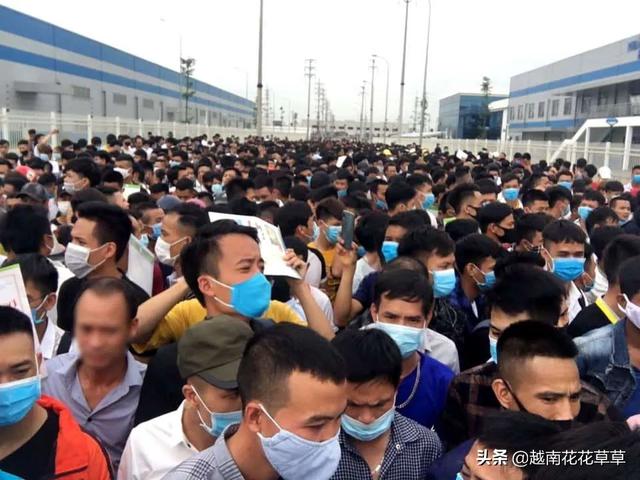 越南工厂再招工数千人生产苹果无线耳机