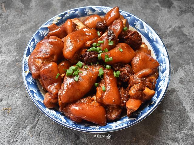 大热天，猪蹄和它才是绝配，酸甜开胃不油腻，富含胶原蛋白，好吃