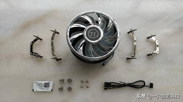 精致实用的侧透小机箱 - Tt启航者A1