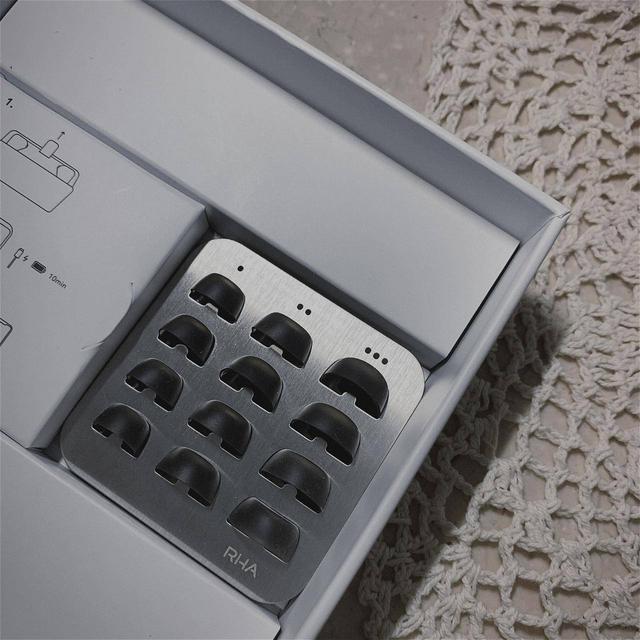 保值力堪比AirPods 音质和续航优秀的代表  RHA TrueConnect 2