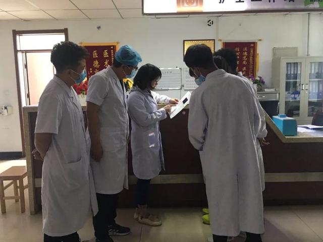 中医药健康扶贫国家中医医疗队到州中医医院开展巡回医疗活动纪实（二）
