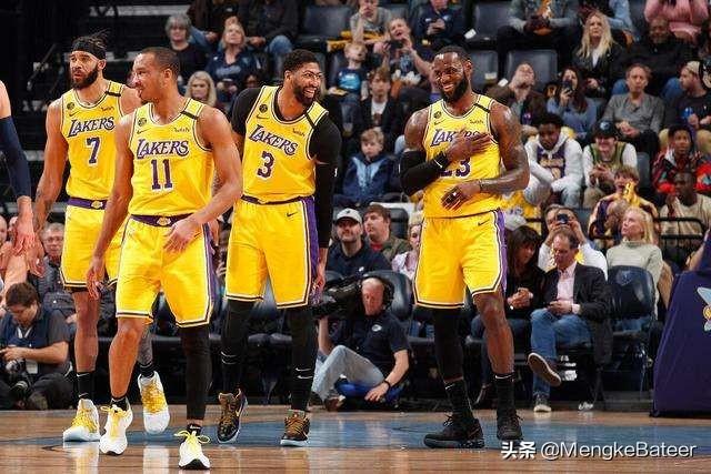 布拉德利退出后，湖人谁能顶上？JR史密斯不是答