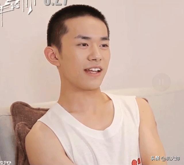 天猫曾砸3亿捧易烊千玺，阿里被指向流量低头，