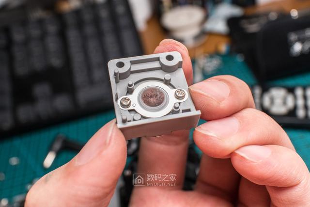 卡西欧CASIO激光+LED短焦投影仪UP50WN拆解，维修偏