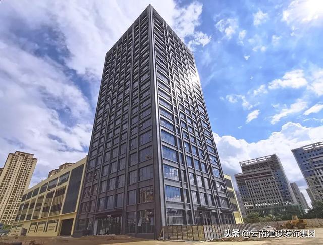 「云南建裝 | 幕墻」大道至簡，打造現(xiàn)代都市建筑的凝練美