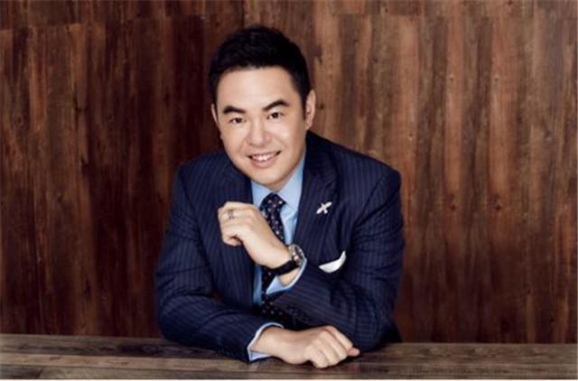 广州"隐形富豪"：与马化腾是校友，热心社会慈善，空降世界五百强